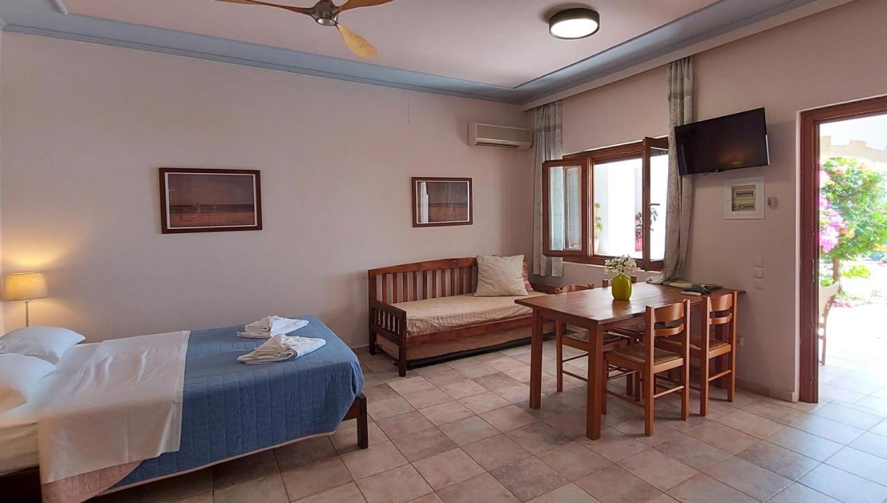 Doma Apartments Фаласарна Экстерьер фото
